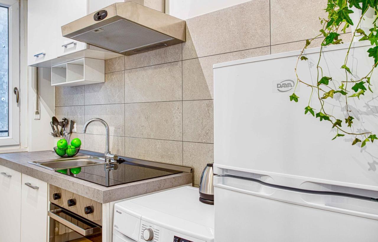 밀라노 Joivy Warm And Inviting Flat With Balcony 아파트 외부 사진