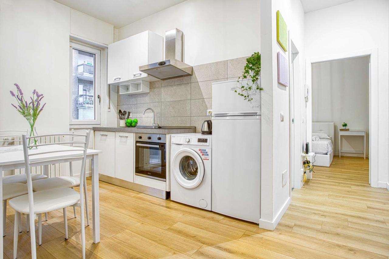 밀라노 Joivy Warm And Inviting Flat With Balcony 아파트 외부 사진