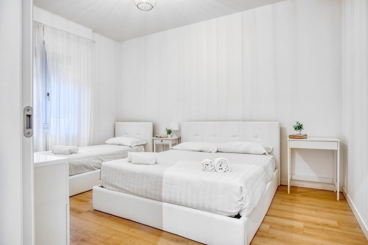 밀라노 Joivy Warm And Inviting Flat With Balcony 아파트 외부 사진
